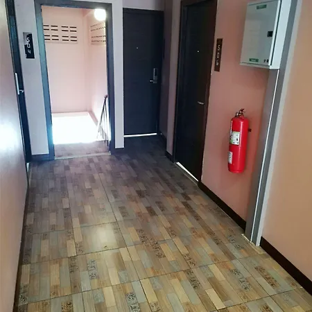 Hotel J P