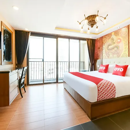 Oyo 458 Nakorn Siam Boutique 2*