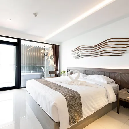 Blackwoods - Sha Extra Hotel Pattaya