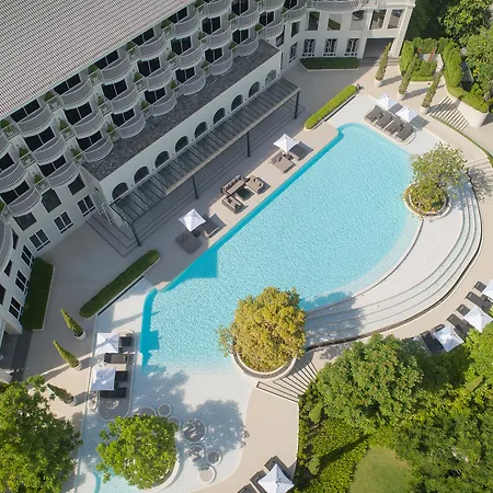 Cross Pratamnak 5* Pattaya