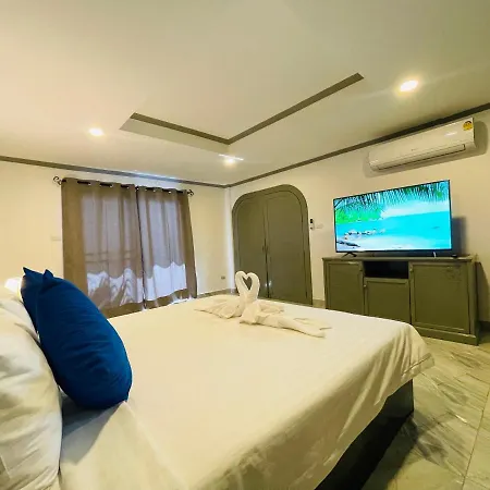 Del Max Apartment *