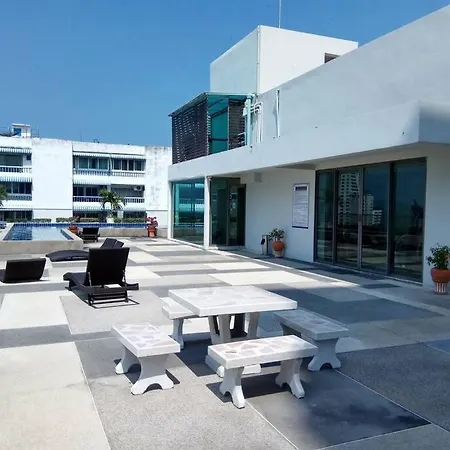 Cosy Studio, Laguna Bay 2, Pratamnak, Pataya * Pattaya