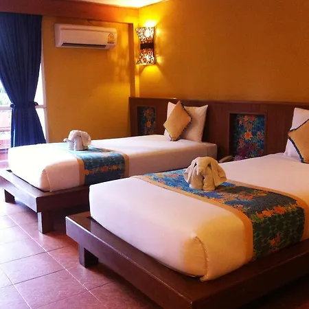 Loma & Resort 3*