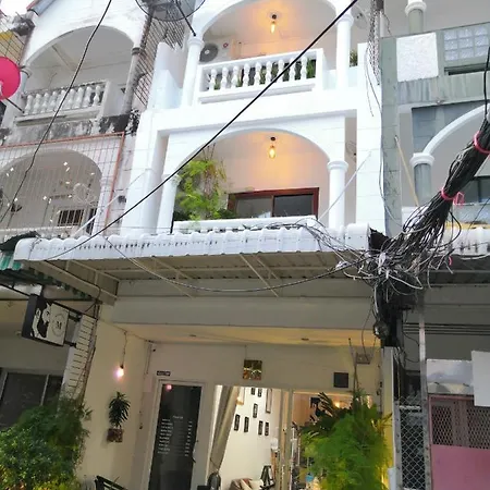 Guest house Max's House