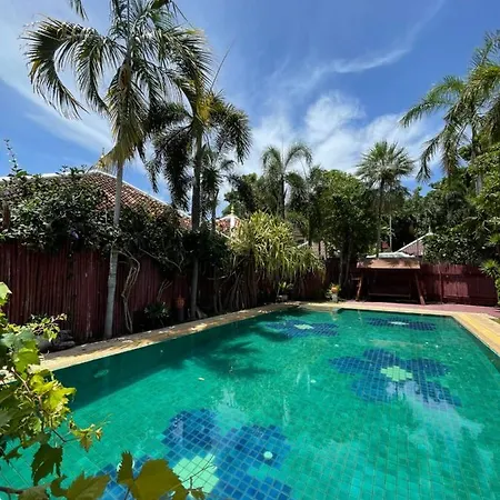 Raya Private Pool โรงแรม *