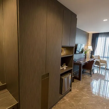 Sn Connx - Sha 4* Pattaya