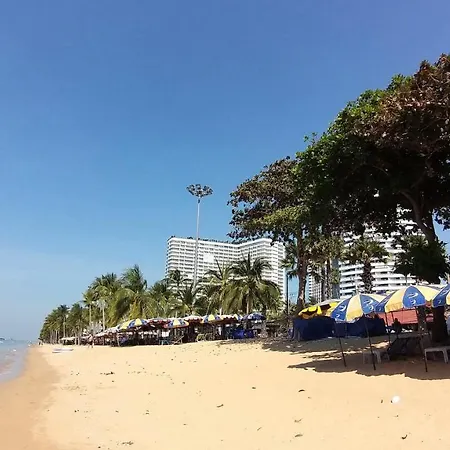 Guest house Max's House Pattaya