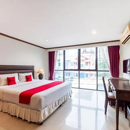 Reddoorz The Modern Place @ Hotel