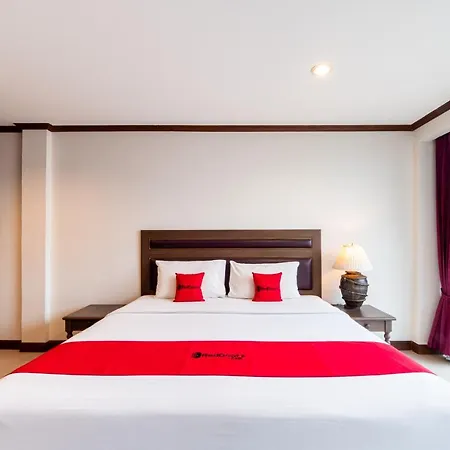 Reddoorz The Modern Place @ Pattaya