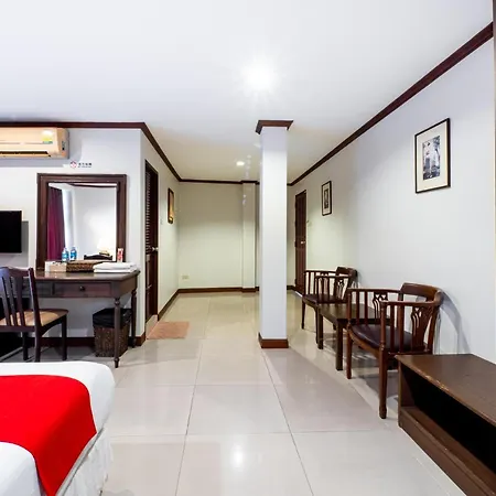 Reddoorz The Modern Place @