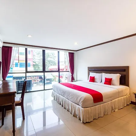 Reddoorz The Modern Place @ 3*
