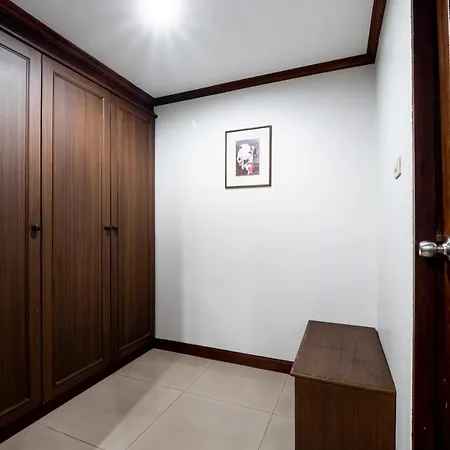 Reddoorz The Modern Place @ 3*