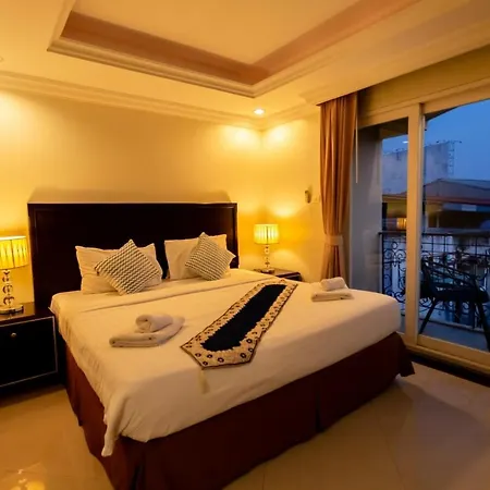 Ivory Palace โรงแรม Pattaya