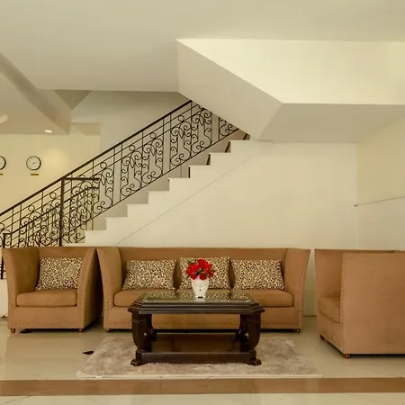 Ivory Palace โรงแรม 3*
