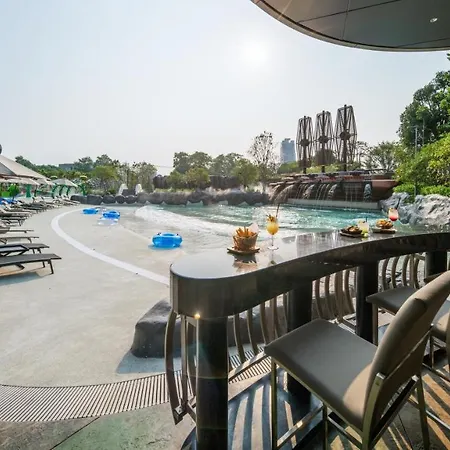 แกรนด์ เซนเตอร์ พอยต์ สเปซ พัทยา โรงแรม