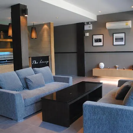 Place Serviced โรงแรม 3*