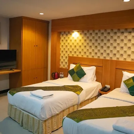 Hotel The Esse 3*