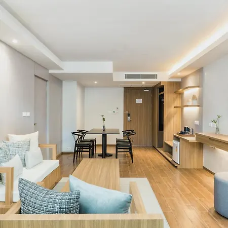 Hotel Shambhala 4*
