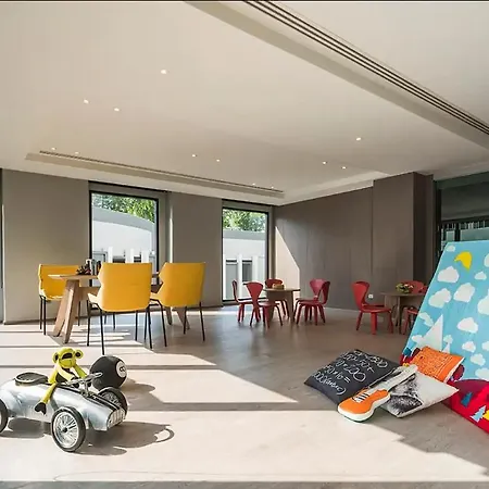 Great Location With Infinity Pool - * Pattaya