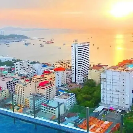 Apartment Great Location With Infinity Pool - *