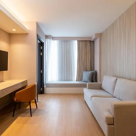 โรงแรม Aster And By At Mind 4*