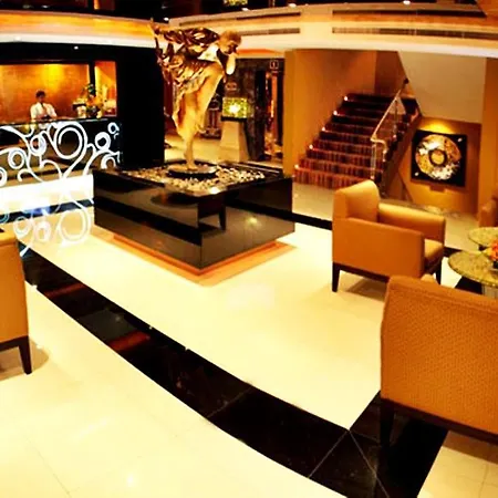 Nova Gold โรงแรม Pattaya
