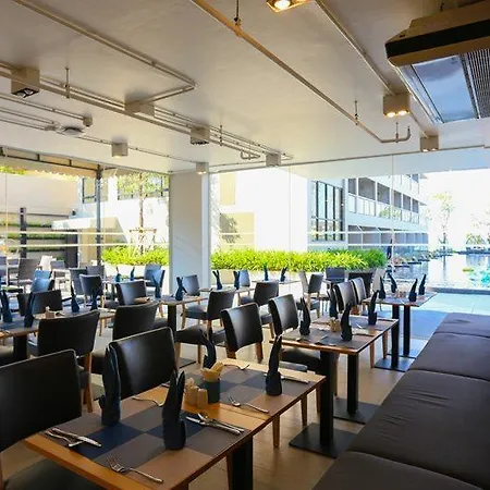 โรงแรม โกลเดน ทิวลิป พัทยา บีช รีสอร์ต