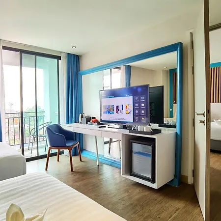 โรงแรม Citrus Grande By Compass Hospitality 5*