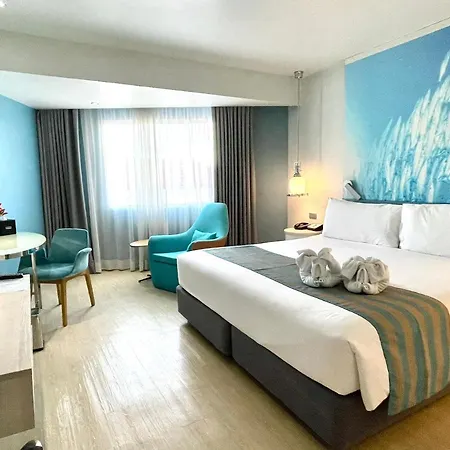Hotel Kudos Parc 4*