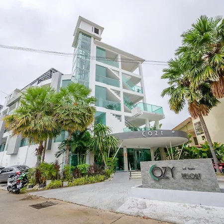 โรงแรม Cozy Resort, A Boutique 4*