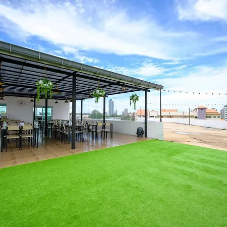 Cozy Resort, A Boutique โรงแรม Pattaya
