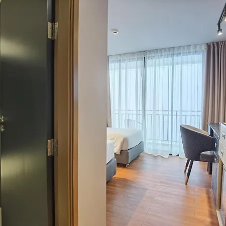 Citrus Grande By Compass Hospitality