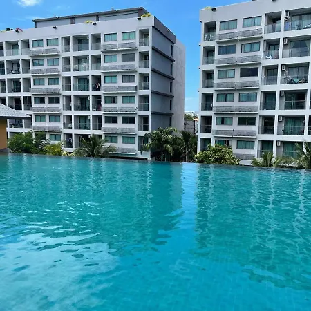 Laguna Beach 3 *
