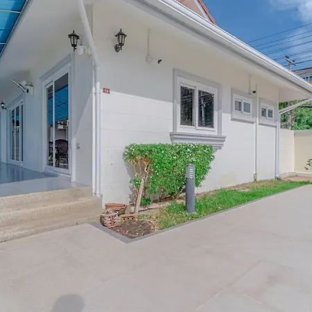 วิลล่า 1-huge Pool, Bbq, 300m-beach, 8 Mins To Walking Street