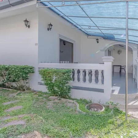 Villa 6-3br Huge Pool, Bbq, 300m-beach, 8 Mins To Walking Street