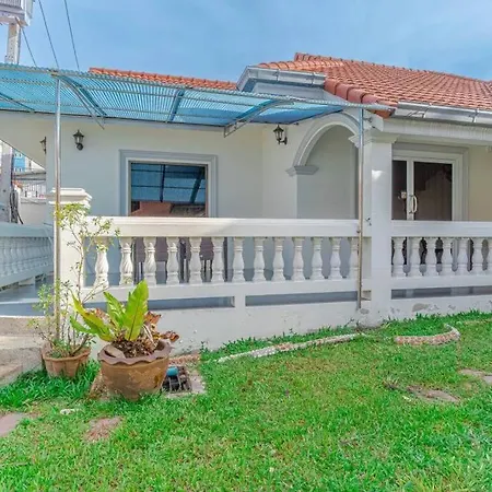 6-3br Huge Pool, Bbq, 300m-beach, 8 Mins To Walking Street * Pattaya