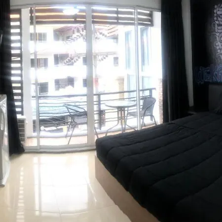 Bonkers บ้านพัก Pattaya