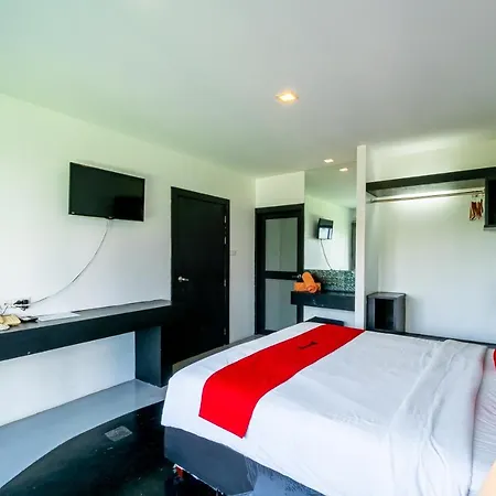 Hotel Reddoorz I-talay
