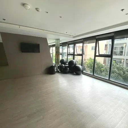 The Base Horizon Apartment