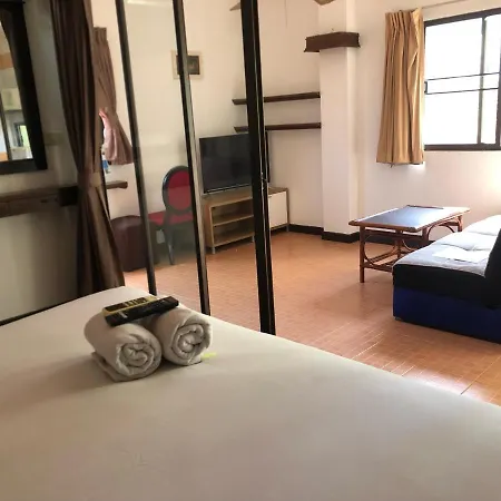 Sutus Court 7 2* Pattaya
