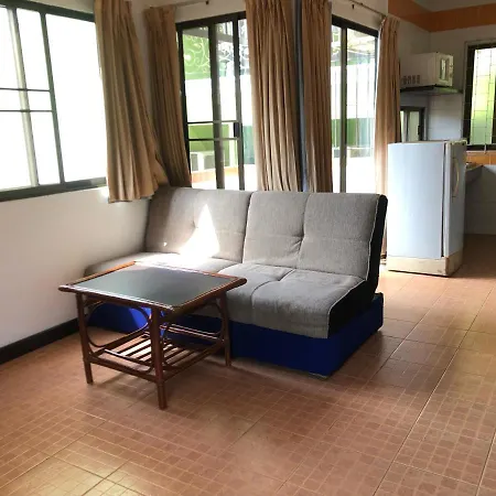 โรงแรม Sutus Court 7 Pattaya