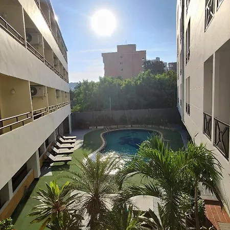 The Chanthong And โรงแรม 3*