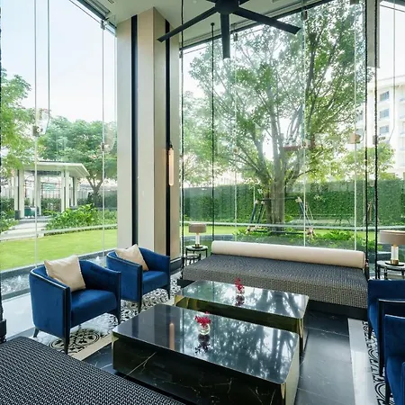 Somerset Hotel 5*