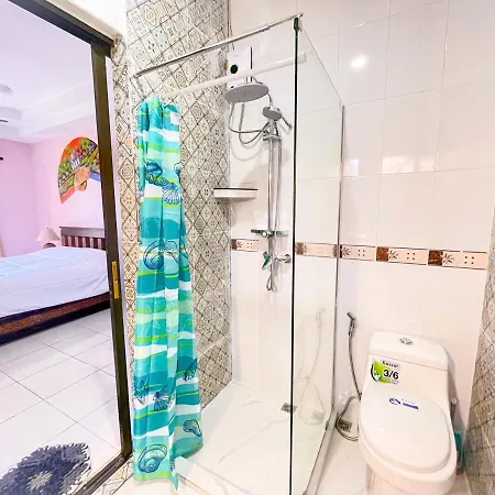 Madee - House Walking Street 6 Bedrooms วิลล่า *
