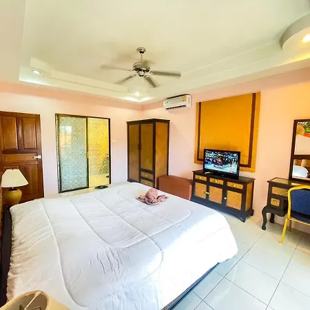 วิลล่า Madee - House Walking Street 6 Bedrooms Pattaya