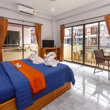 Traveller's Rest Sports Bar 4*