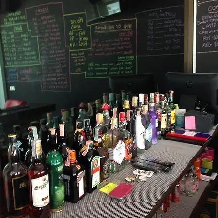 Guest house Hideaway And Bar Pattaya