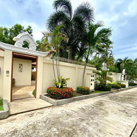 วิลล่า Mj22 Majestic Poolvillas 2 Bedrooms & Cozy