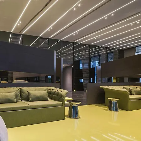 泰国芭提雅thebase无边游泳池公寓 Apartment *