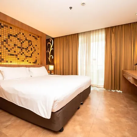 Centara Nova Hotel